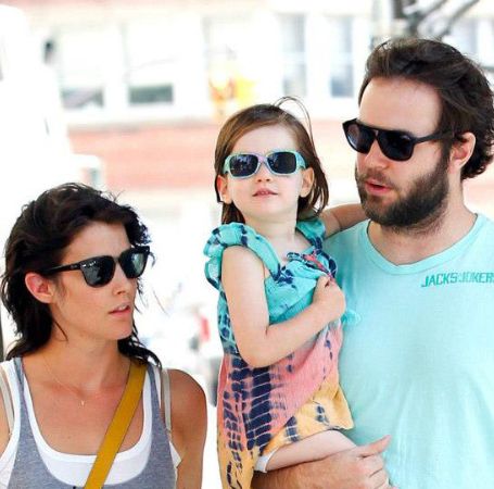 Cobie Smulders&nbsp;with Taran Killam with Shaelyn Cado Killam.